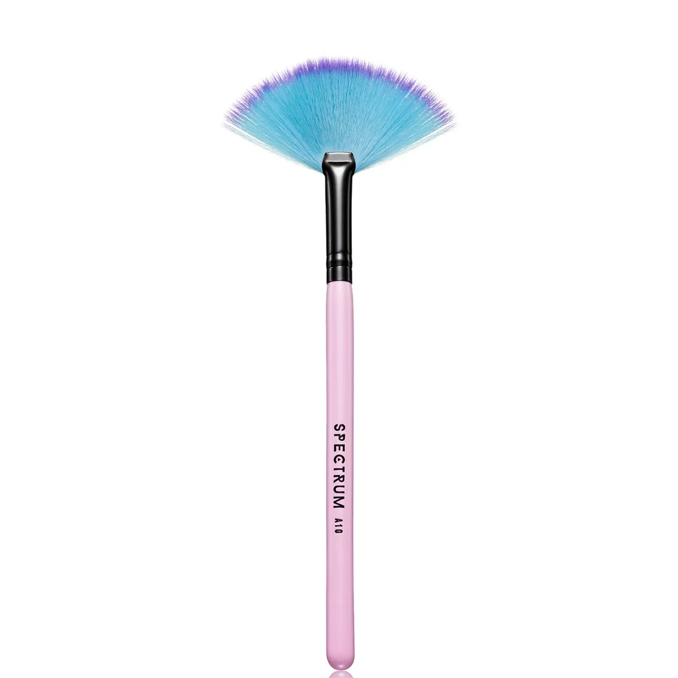 Spectrum Collections A10 Small Fan Brush Zdjęcie 1