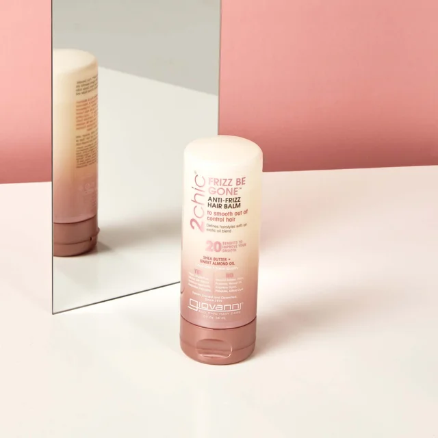 Giovanni 2chic Frizz Be Gone Anti-Frizz Balm balsam do włosów zapobiegający puszeniu 147 ml