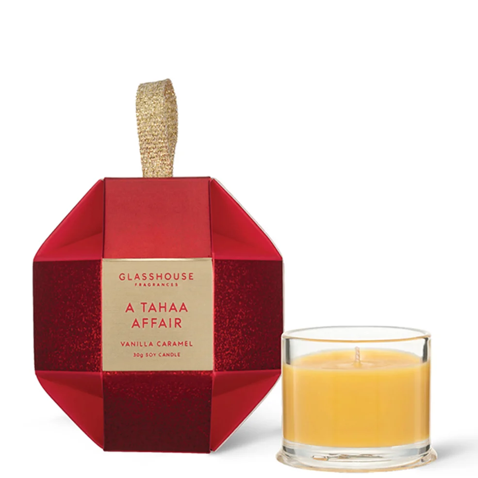 Glasshouse Fragrances Christmas A Tahaa Affair Christmas Bauble Candle 30g Zdjęcie 1