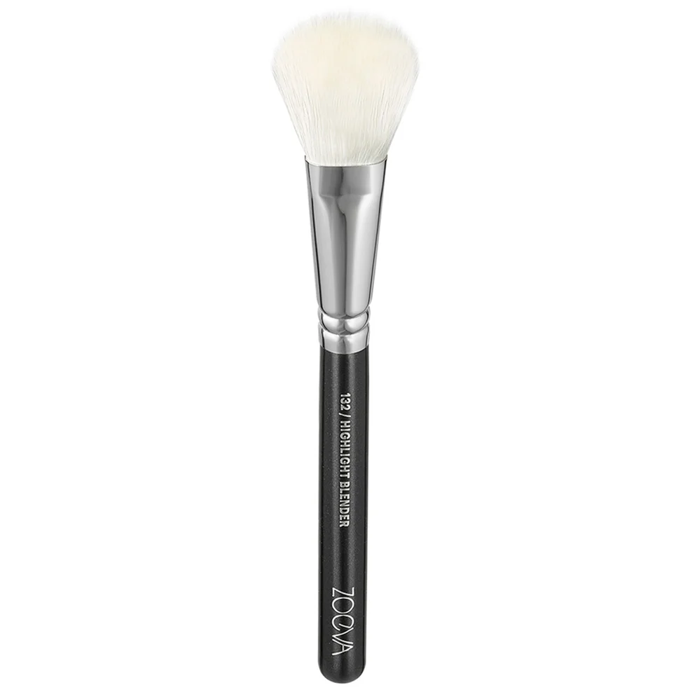 ZOEVA 132 Vegan Highlight Blender Brush wegański pędzel do blendowania rozświetlaczy Zdjęcie 1