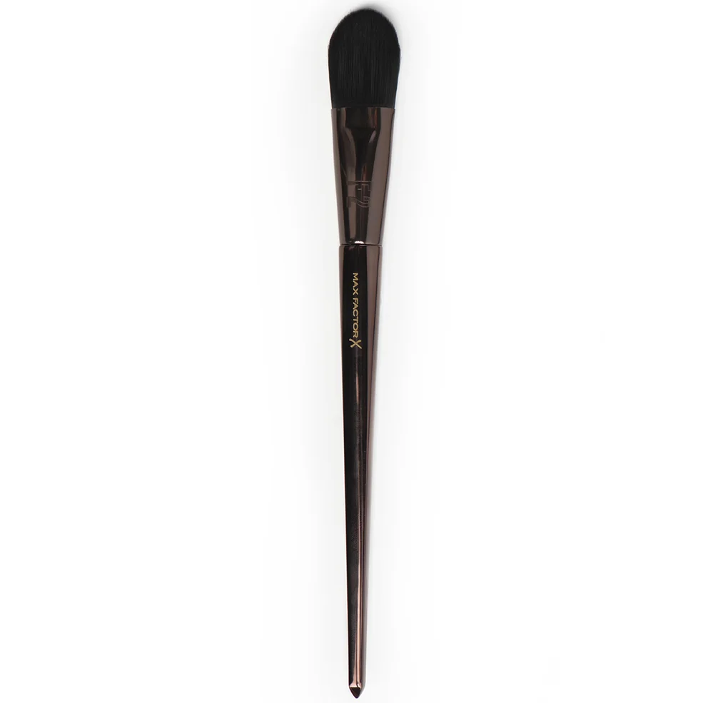 Max Factor X Mashael Ajeel Pro Foundation Brush - F2 Zdjęcie 1