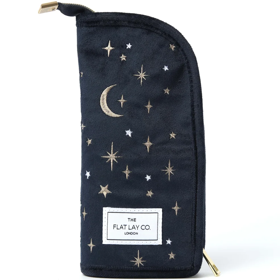 The Flat Lay Co. Brush Holder in Embroidered Celestial Blue Velvet Zdjęcie 1