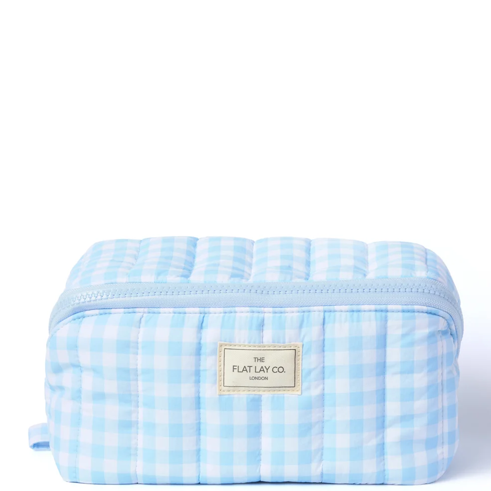 The Flat Lay Co. Marshmallow Flat Lay Makeup Box Bag - Baby Blue Gingham Zdjęcie 1